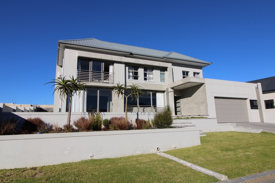 4 Bedroom Property for Sale in Kingswood Golf Estate Western Cape